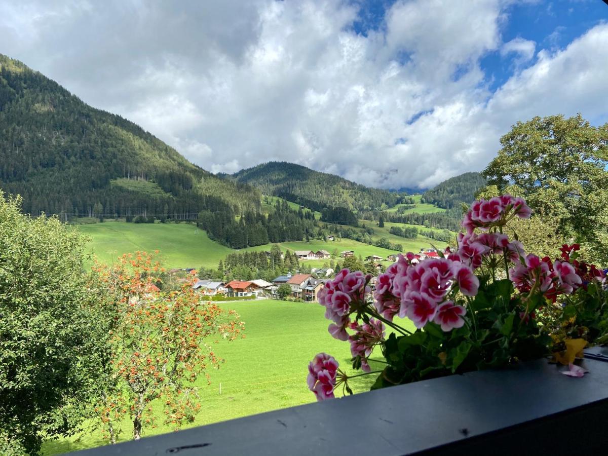 Hotel Boutique Alpenhof Sankt Martin am Tennengebirge